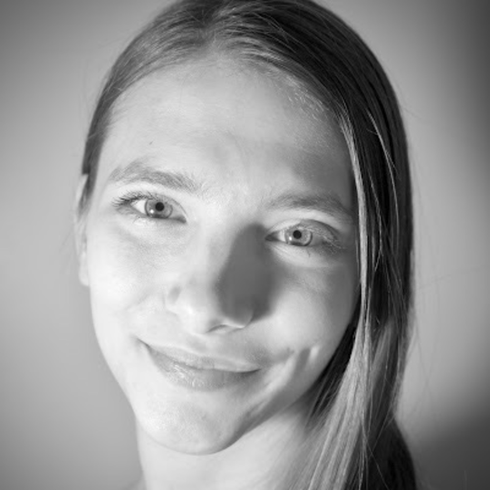 Meet your Posher, Anya